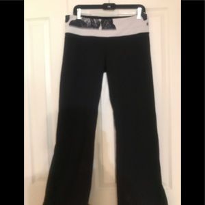 Lululemon in the groove pant. Size 10